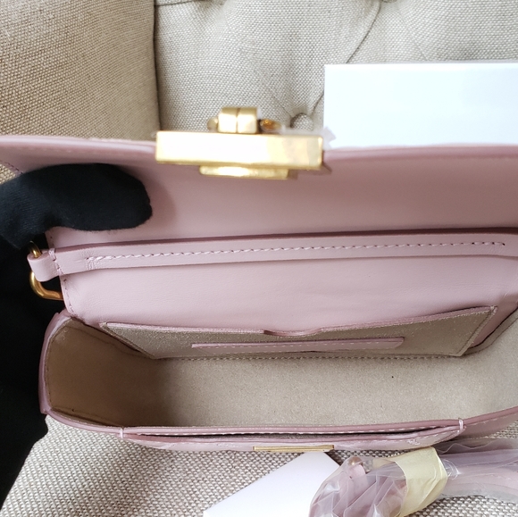 Brand New Givenchy Mini Pocket quilted crossbody - Picture 2 of 4